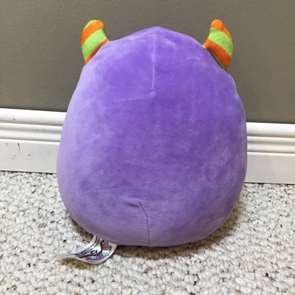 Marvin the monster Squishmallow - Picture 2 of 3